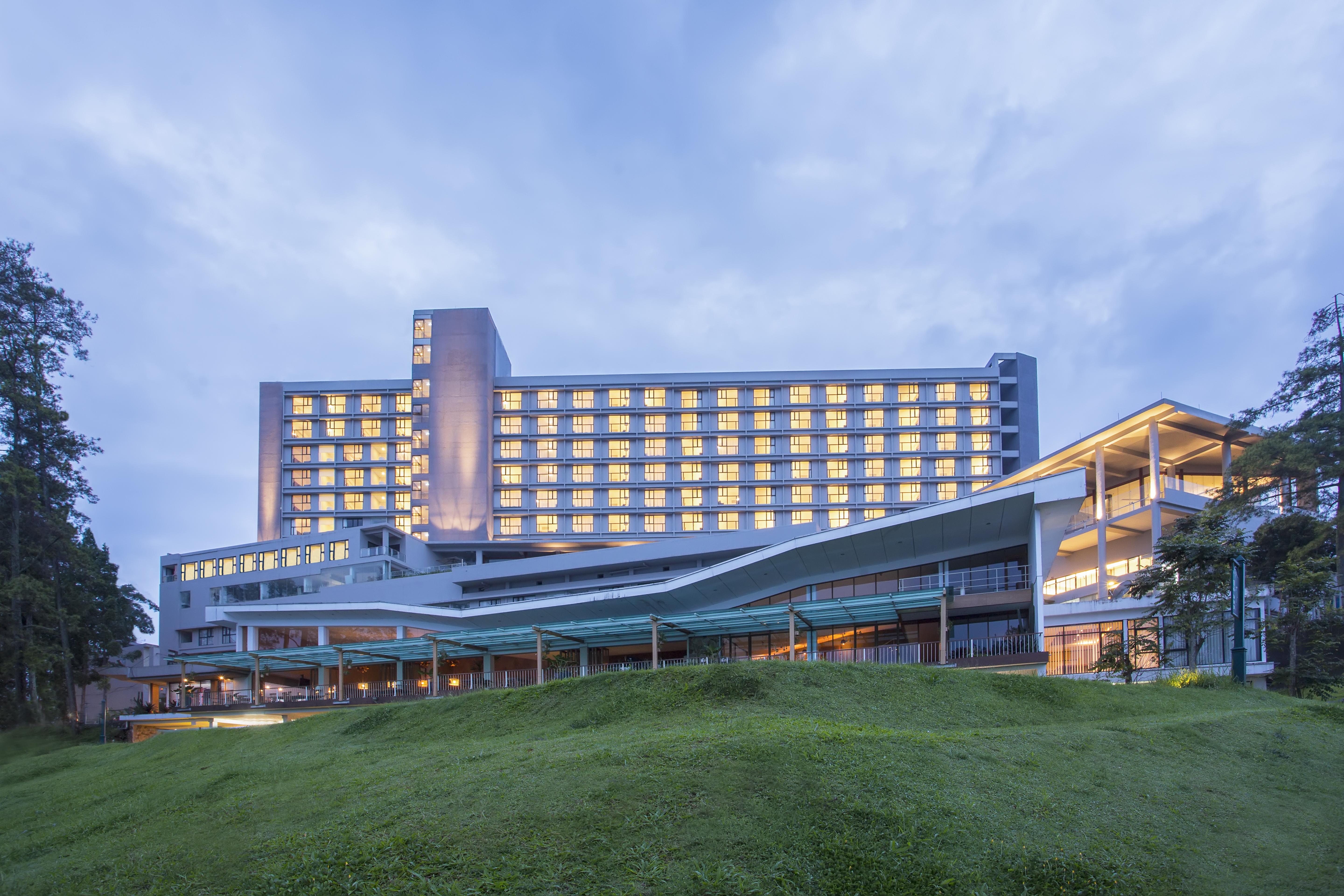 Swiss-Belresort Dago Heritage Bandung Eksteriør bilde